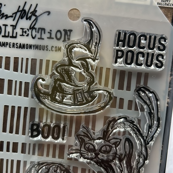 Tim Holtz Stampers Anonymous Halloween Stamps and Stencil Mixed Media NEW NIP - Picture 7 of 9